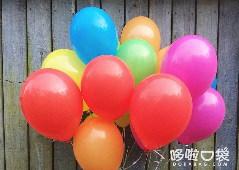氦氣小氣球 
