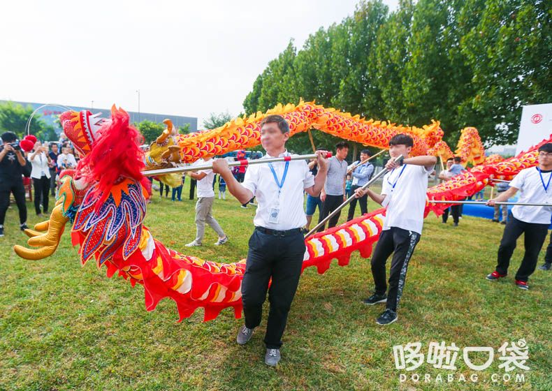 舞龍 