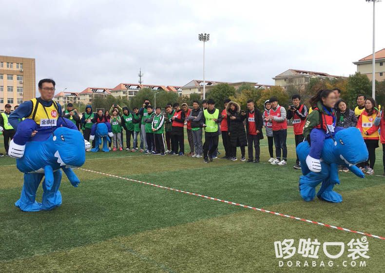 恐龍牛仔