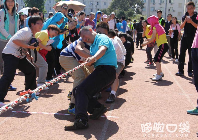 團隊拔河