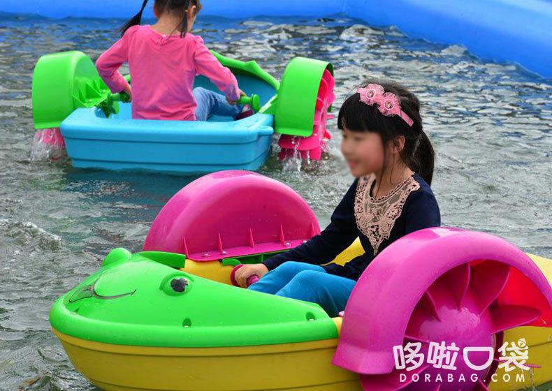 手搖劃船