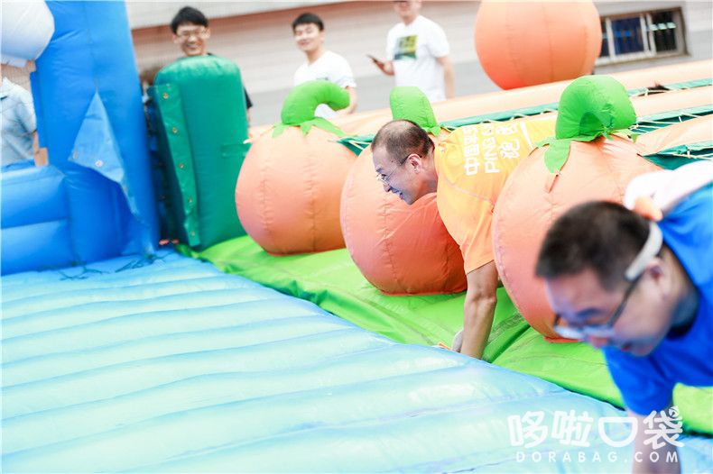 陸地大闖關